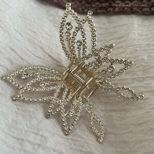 Mini butterfly diamond hair clip